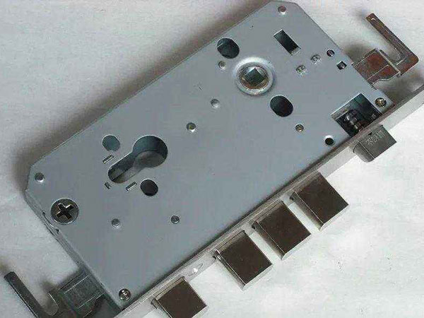 龙里24小时上门开锁公司